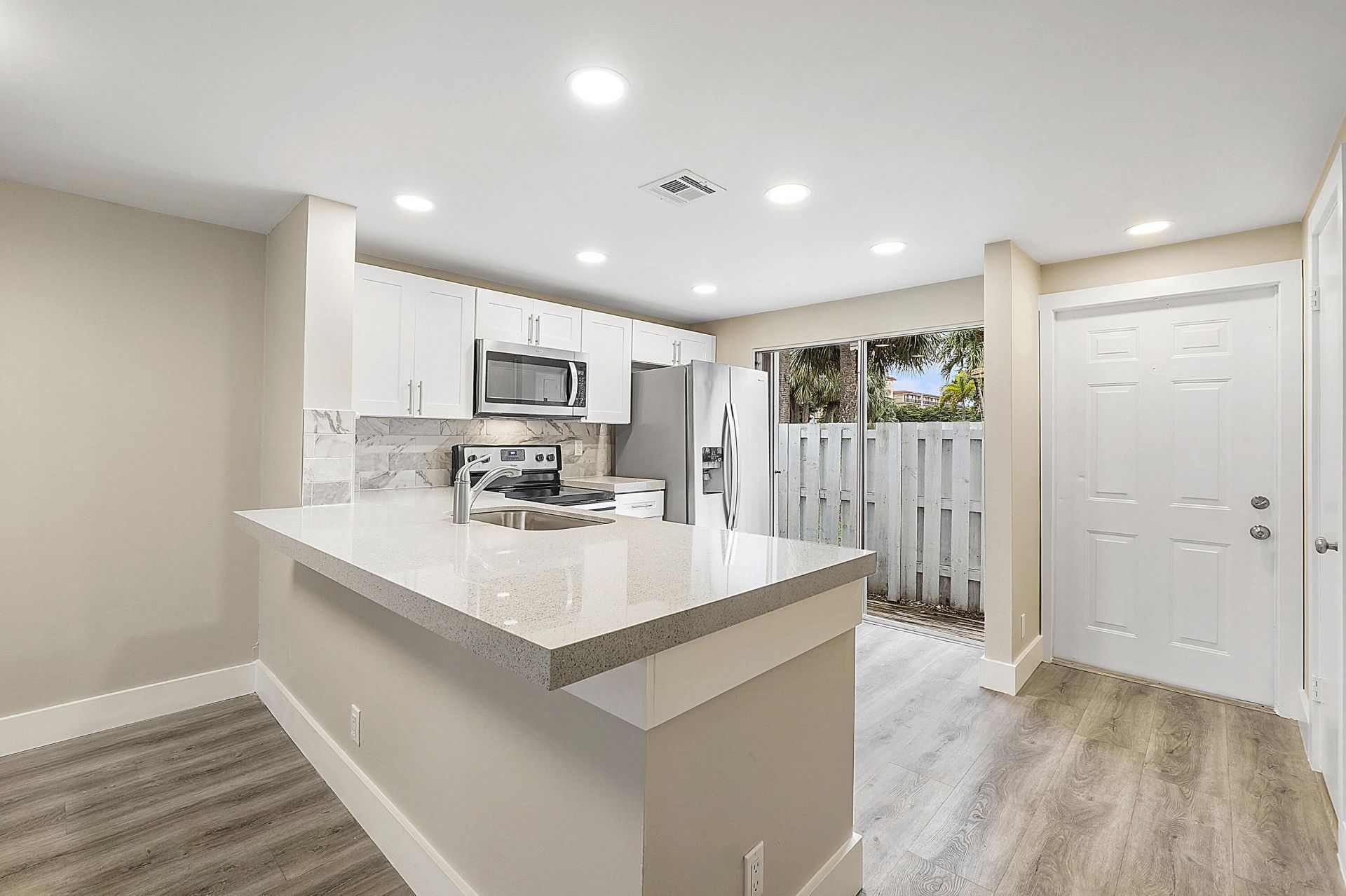 2747 NE 15th Street, Unit 2747, Pompano Beach, FL 33062 Photo