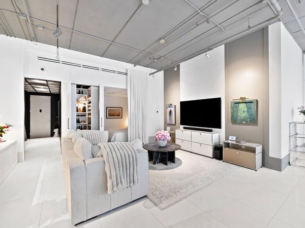 425 N Andrews Avenue, Unit 206, Fort Lauderdale, FL 33301