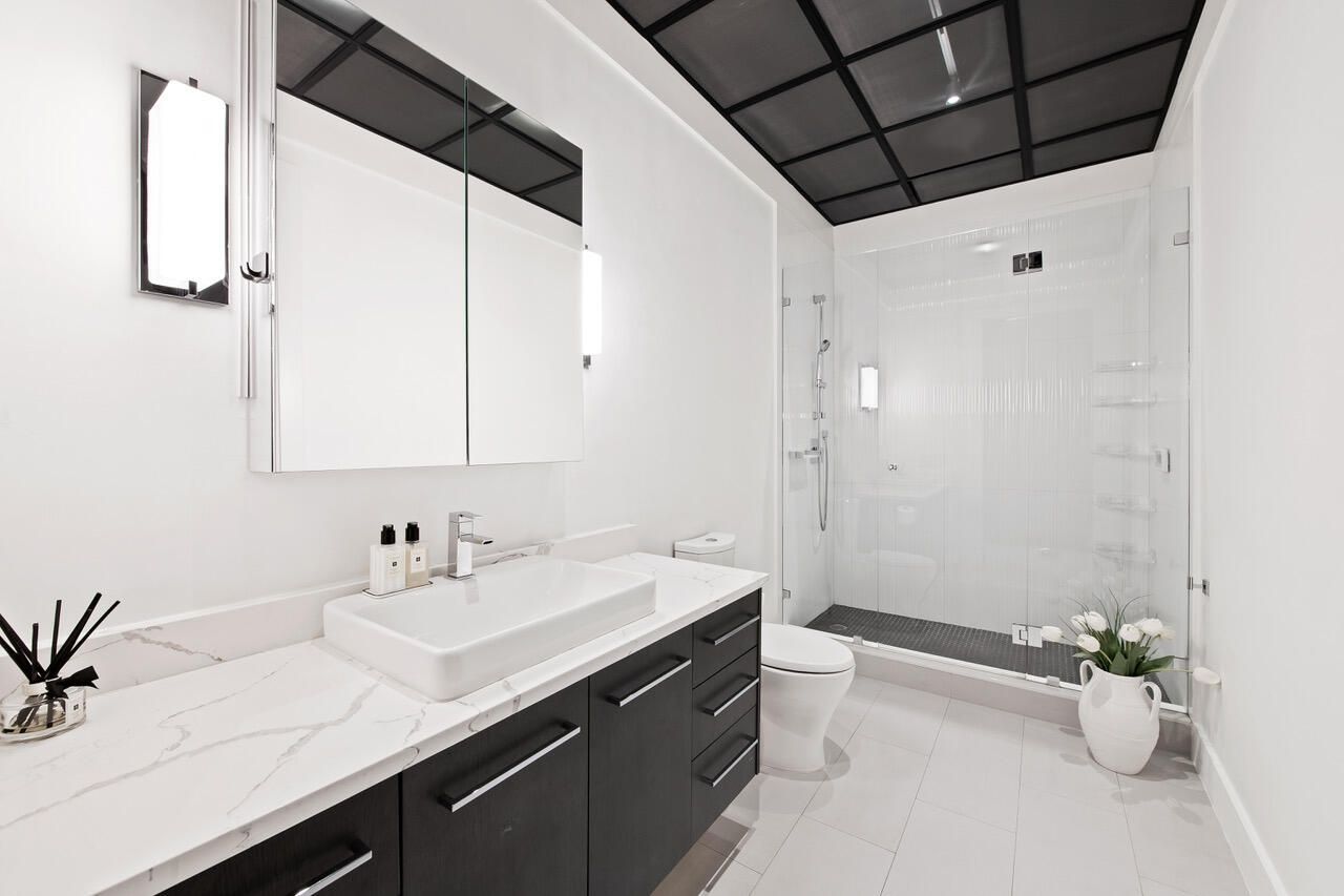 425 N Andrews Avenue, Unit 206, Fort Lauderdale, FL 33301 Photo