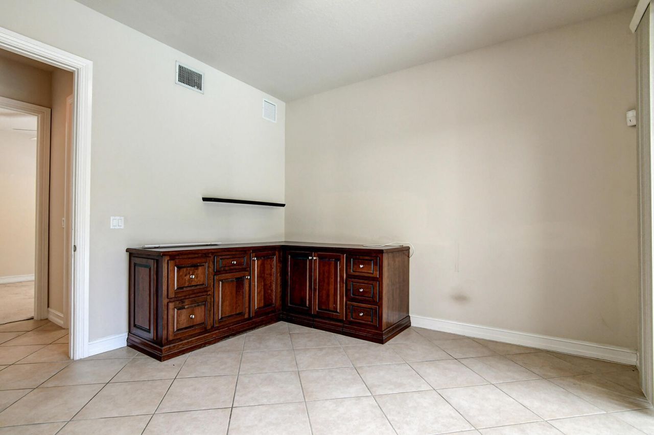 670 Edgebrook Lane, Royal Palm Beach, FL 33411 Photo