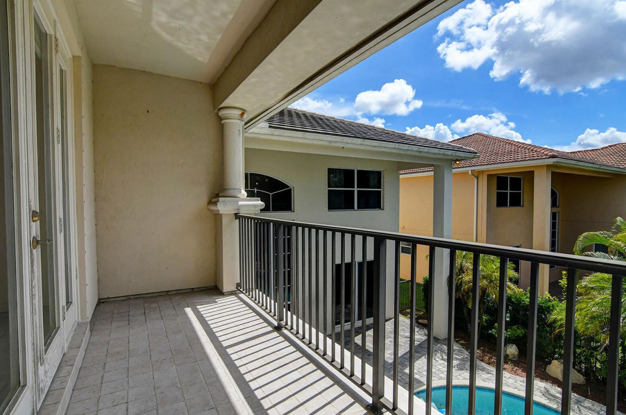 670 Edgebrook Lane, Royal Palm Beach, FL 33411 Photo