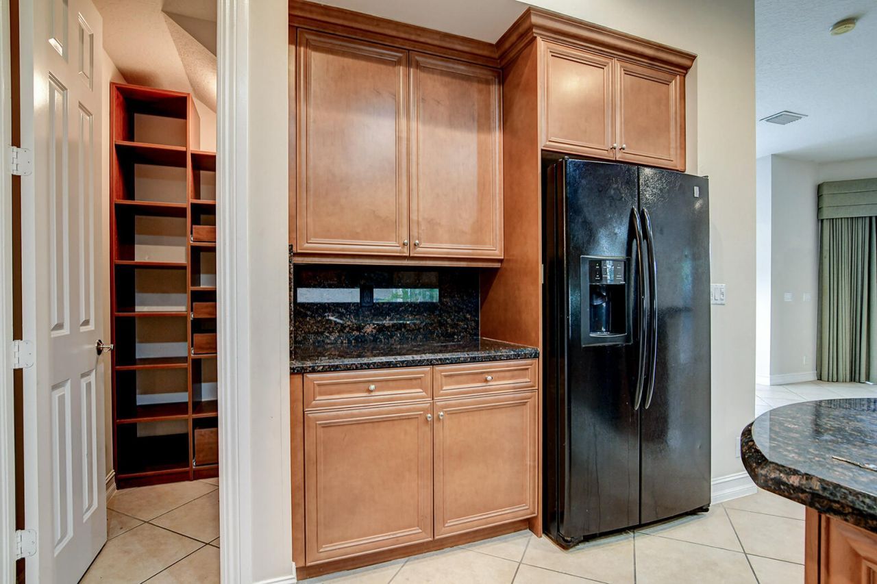 670 Edgebrook Lane, Royal Palm Beach, FL 33411 Photo
