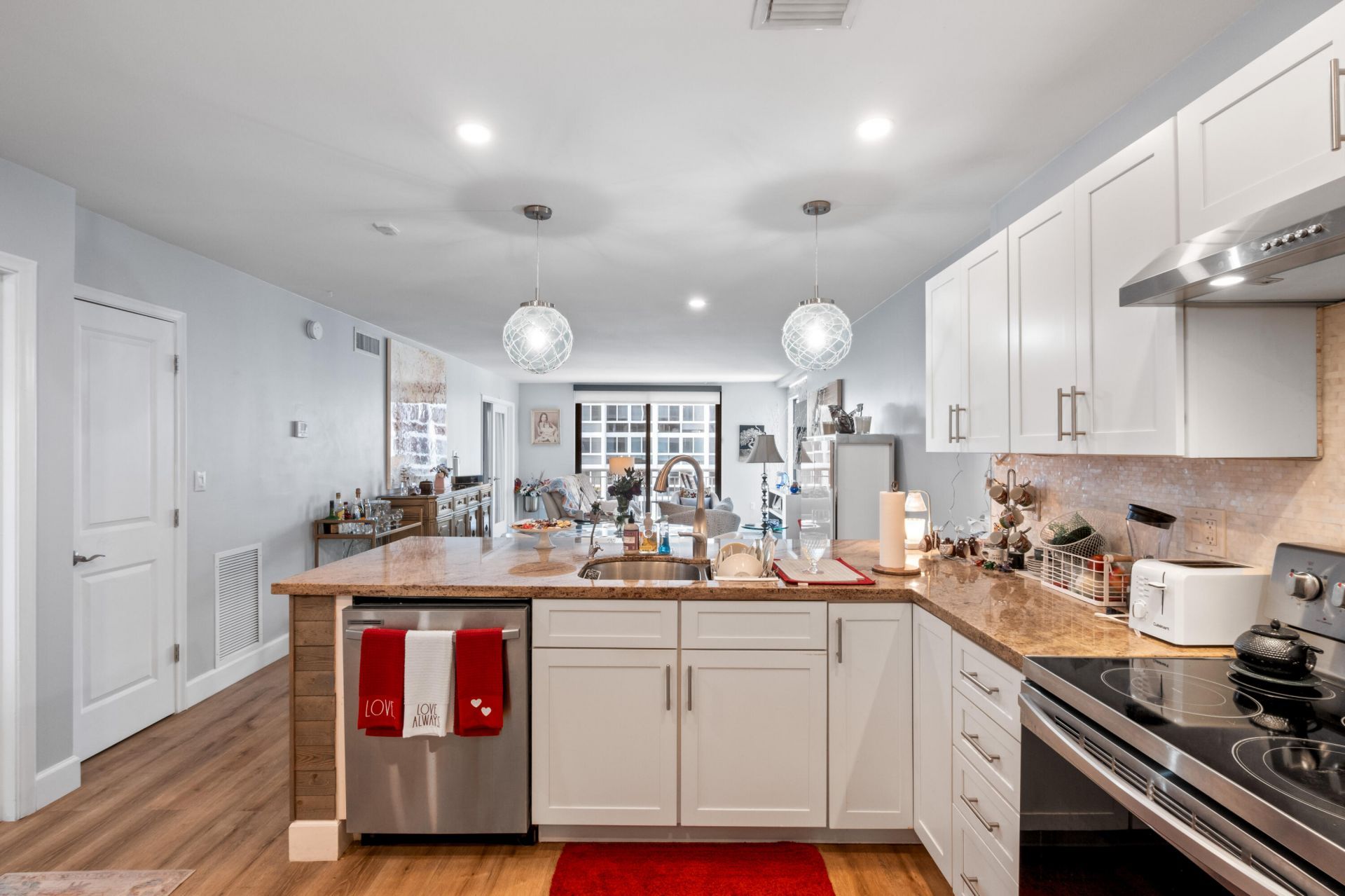 3100 NE 48th Street, Unit 806, Fort Lauderdale, FL 33308 Photo