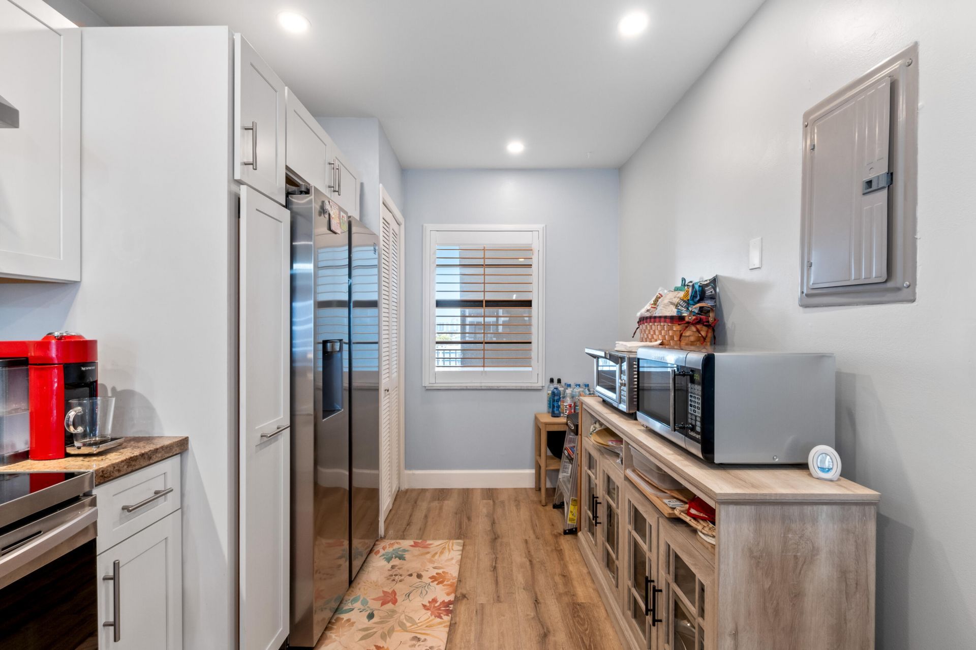 3100 NE 48th Street, Unit 806, Fort Lauderdale, FL 33308 Photo