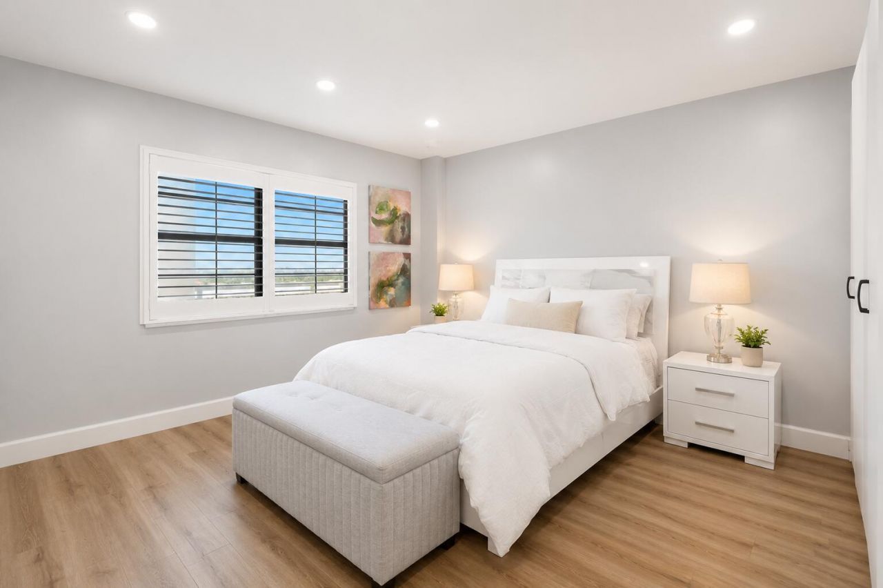 3100 NE 48th Street, Unit 806, Fort Lauderdale, FL 33308 Photo