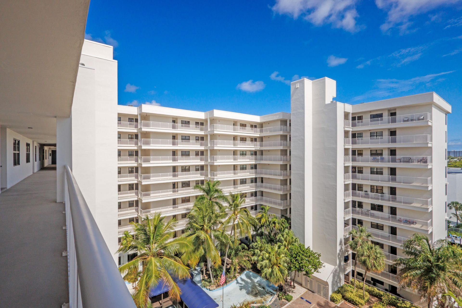 3100 NE 48th Street, Unit 806, Fort Lauderdale, FL 33308 Photo