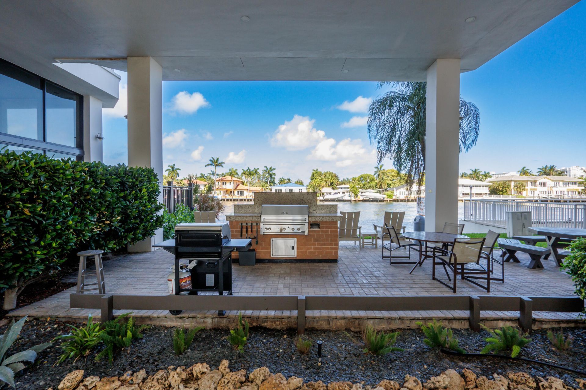 3100 NE 48th Street, Unit 806, Fort Lauderdale, FL 33308 Photo