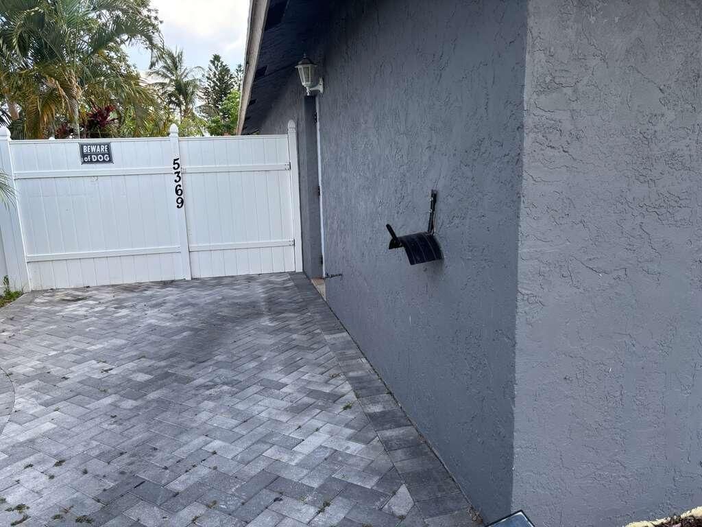 5369 Gene Circle, West Palm Beach, FL 33415 Photo