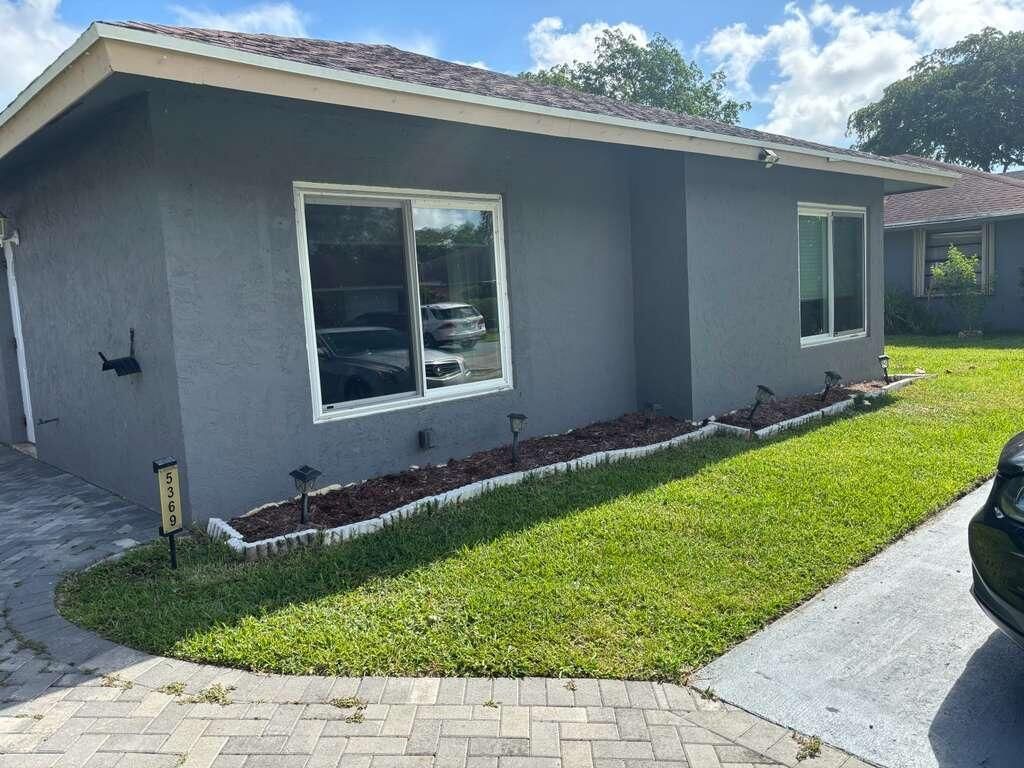 5369 Gene Circle, West Palm Beach, FL 33415 Photo