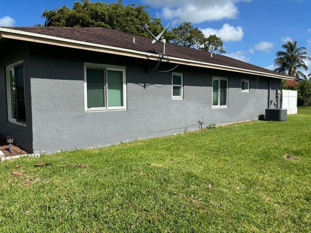5369 Gene Circle, West Palm Beach, FL 33415 Photo
