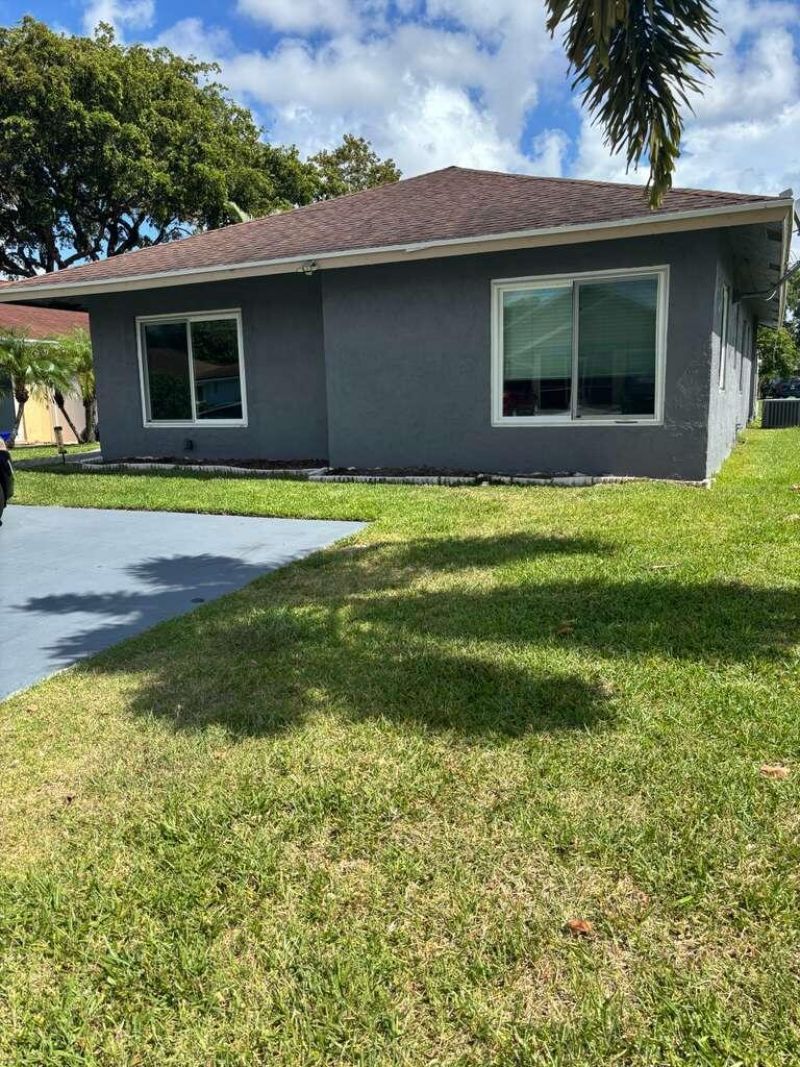5369 Gene Circle, West Palm Beach, FL 33415 Photo