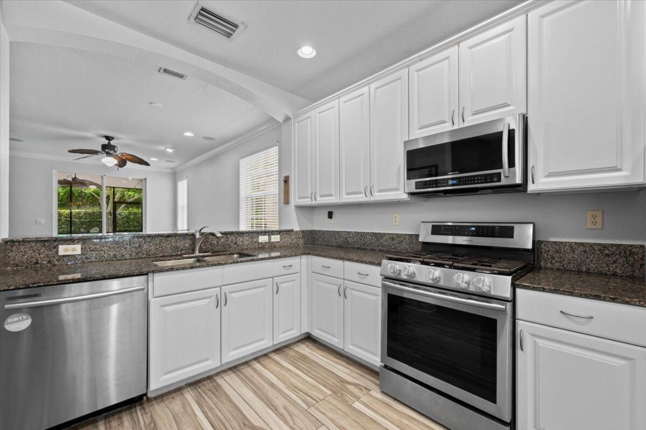 603 Castle Drive, Palm Beach Gardens, FL 33410 Photo