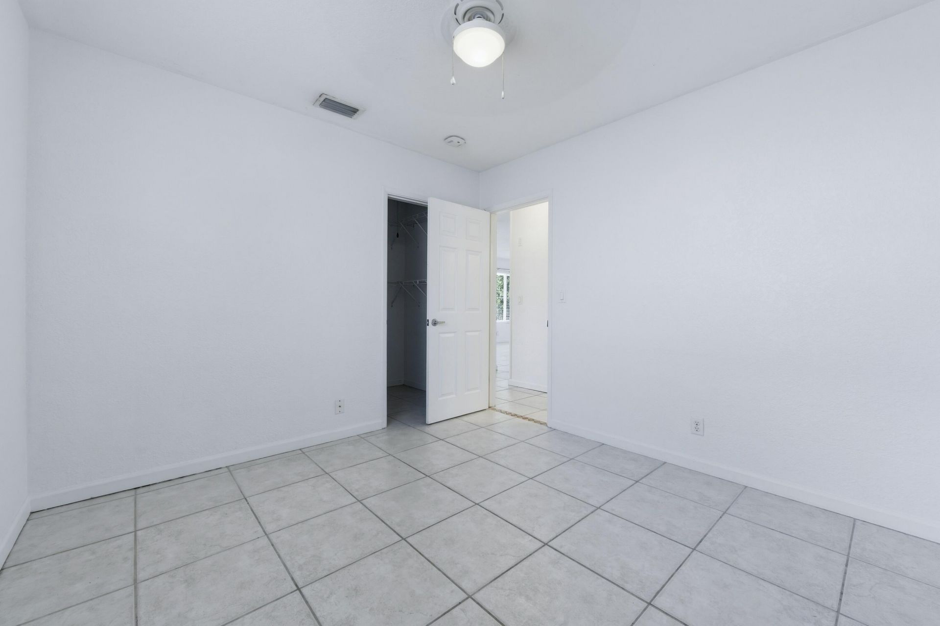 715 Green Street, West Palm Beach, FL 33405 Photo