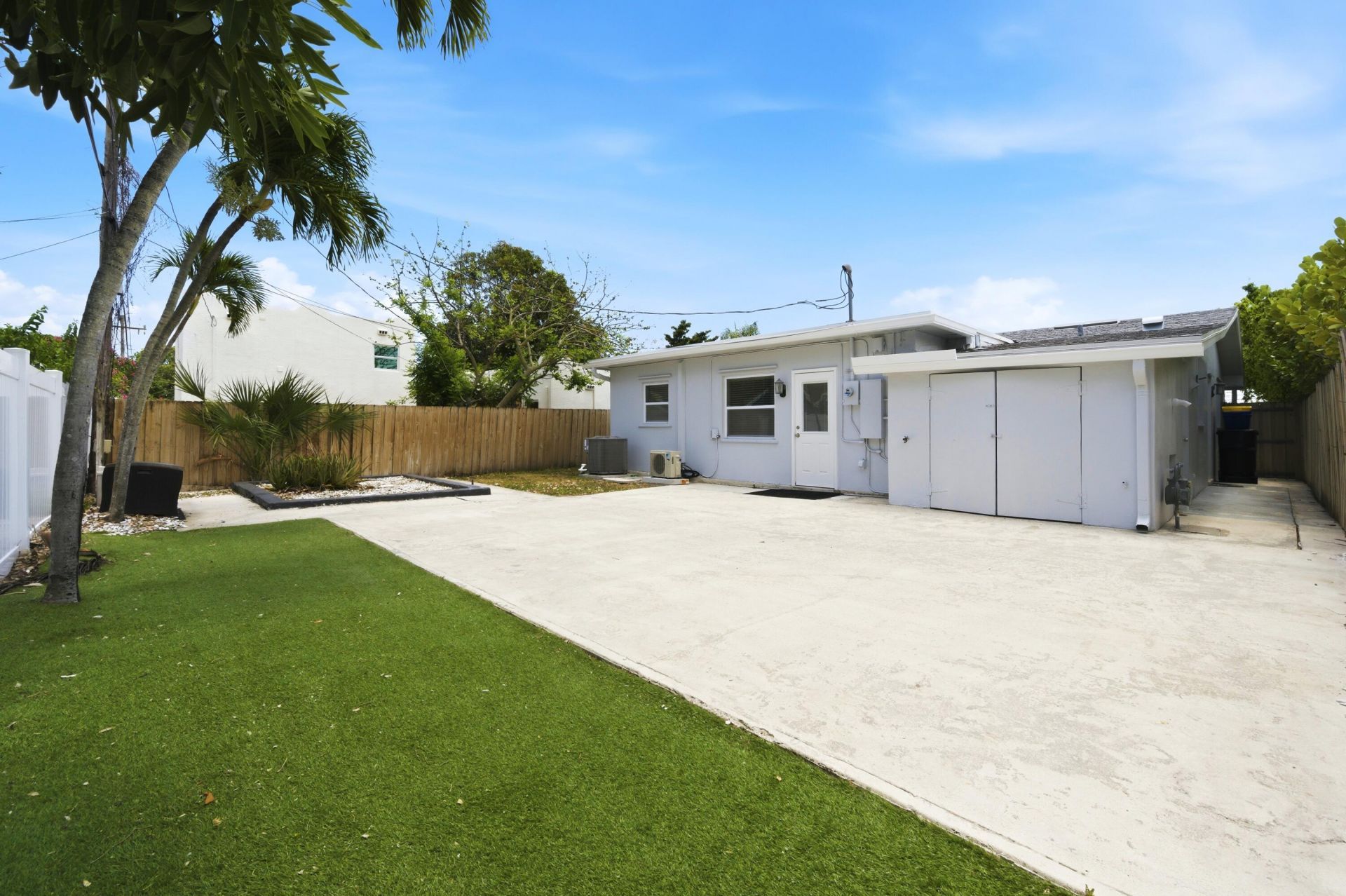 715 Green Street, West Palm Beach, FL 33405 Photo