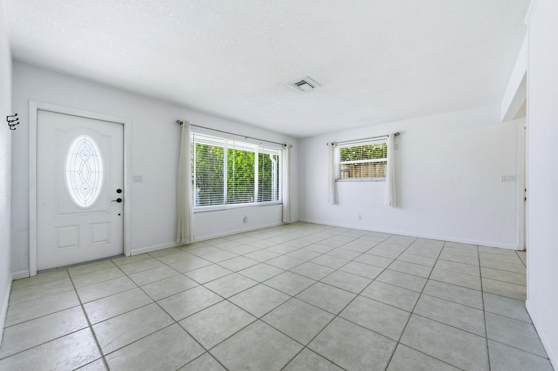 715 Green Street, West Palm Beach, FL 33405 Photo