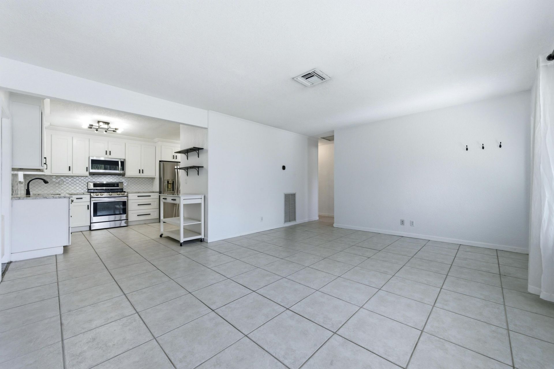 715 Green Street, West Palm Beach, FL 33405 Photo