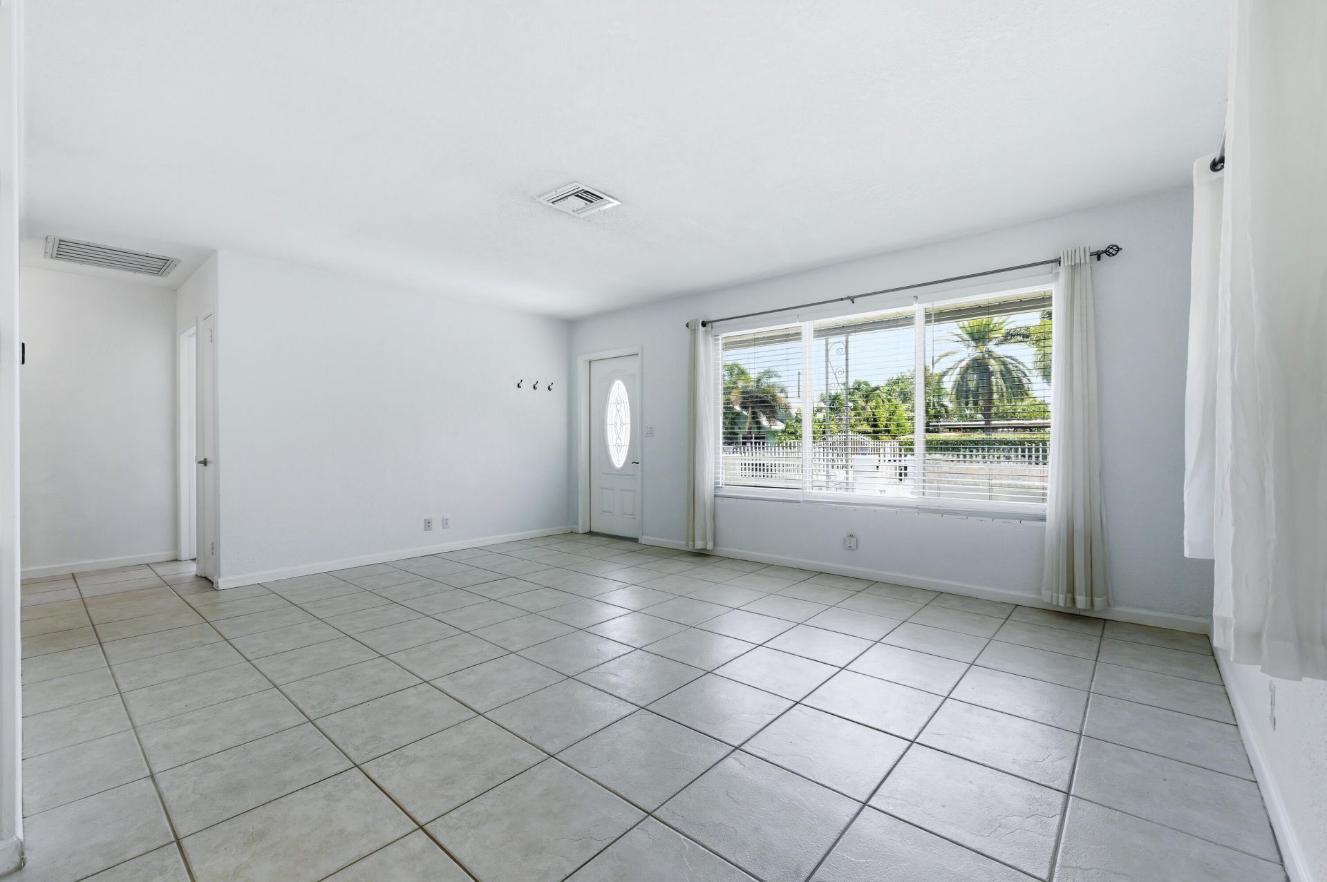 715 Green Street, West Palm Beach, FL 33405 Photo