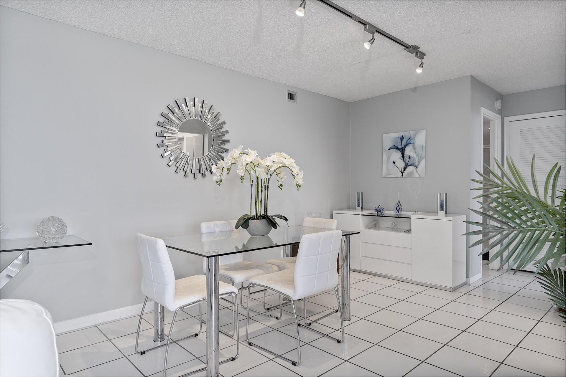 2841 N Ocean Boulevard, Unit 602, Fort Lauderdale, FL 33308 Photo