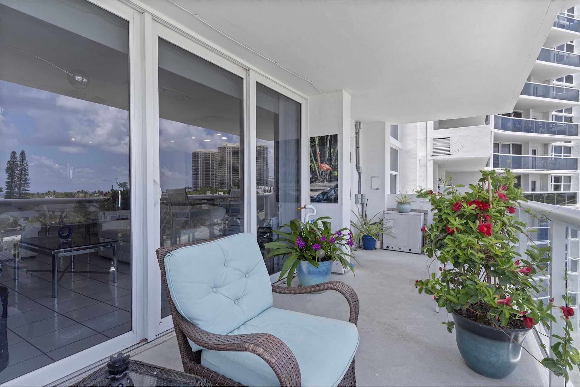 2841 N Ocean Boulevard, Unit 602, Fort Lauderdale, FL 33308 Photo