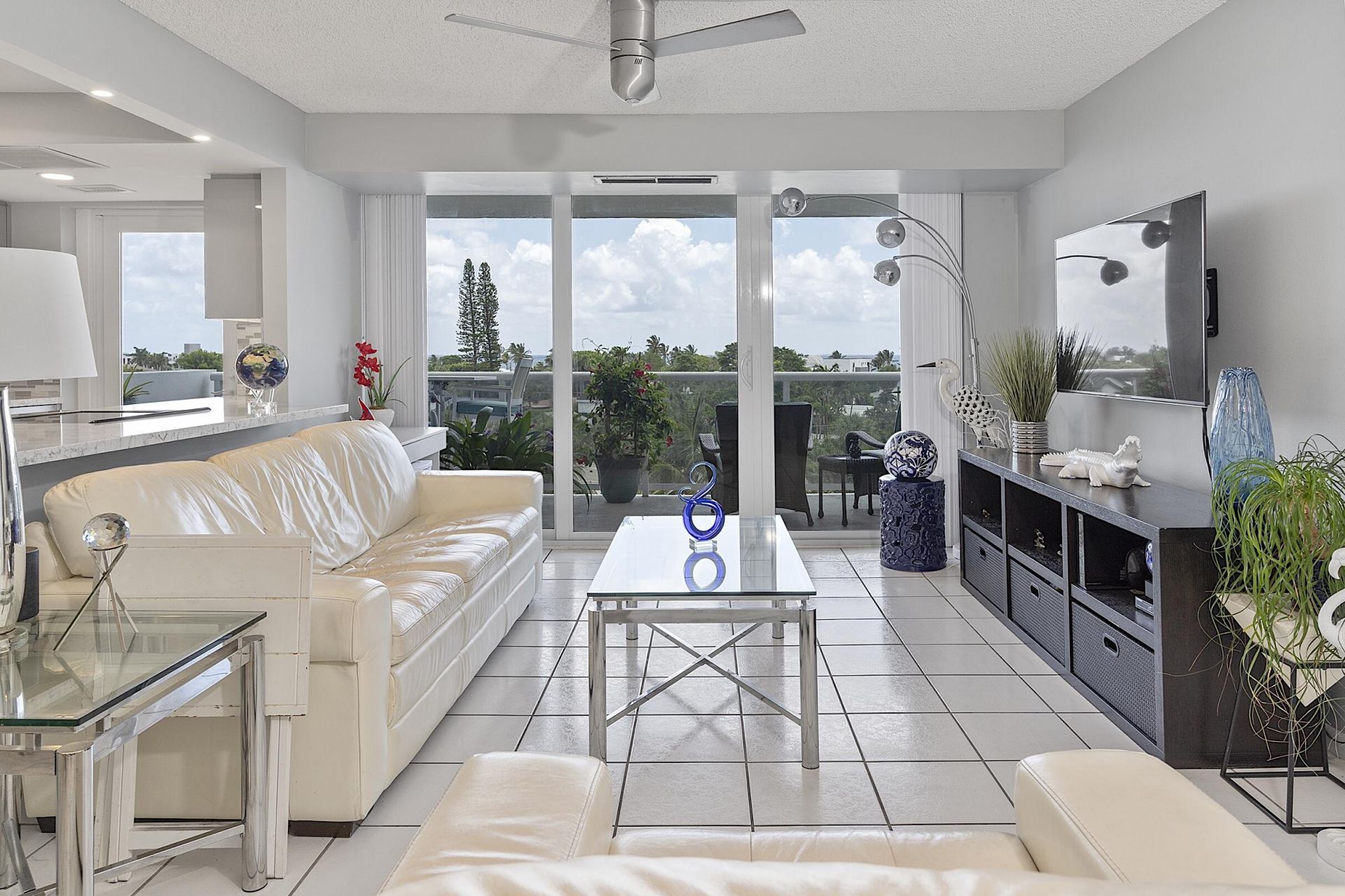 2841 N Ocean Boulevard, Unit 602, Fort Lauderdale, FL 33308 Photo