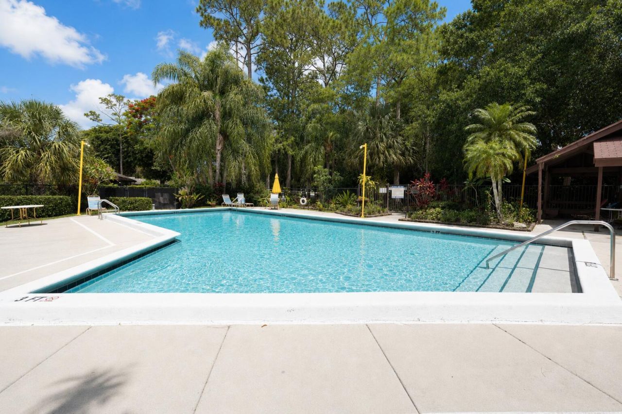 272 Beaver Dam Court, Royal Palm Beach, FL 33411 Photo