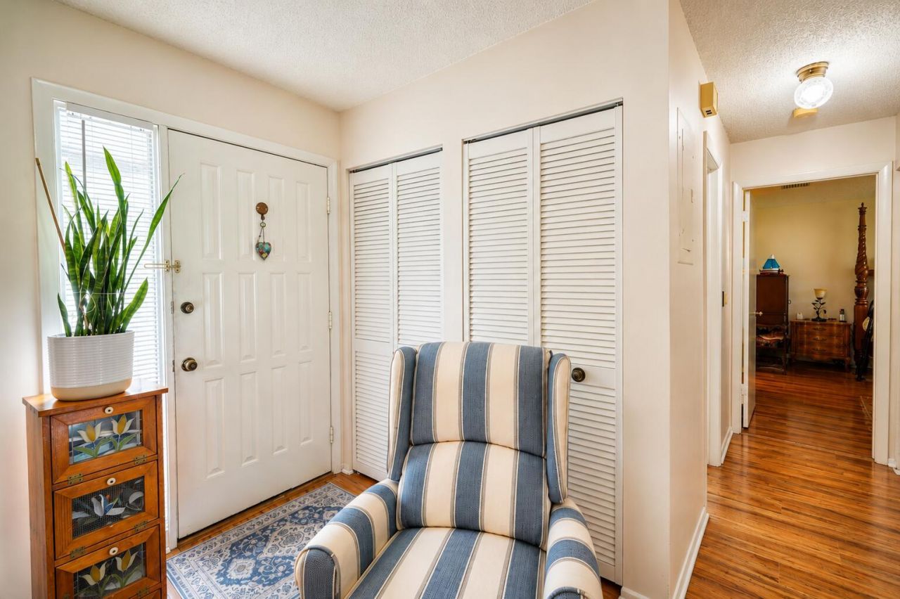 272 Beaver Dam Court, Royal Palm Beach, FL 33411 Photo