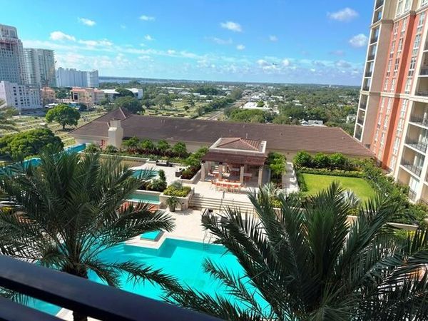 550 Okeechobee Boulevard, Unit 1405, West Palm Beach, FL 33401