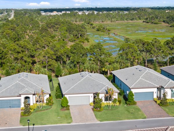 373 SE Filoli Drive, Port St. Lucie, FL 34984