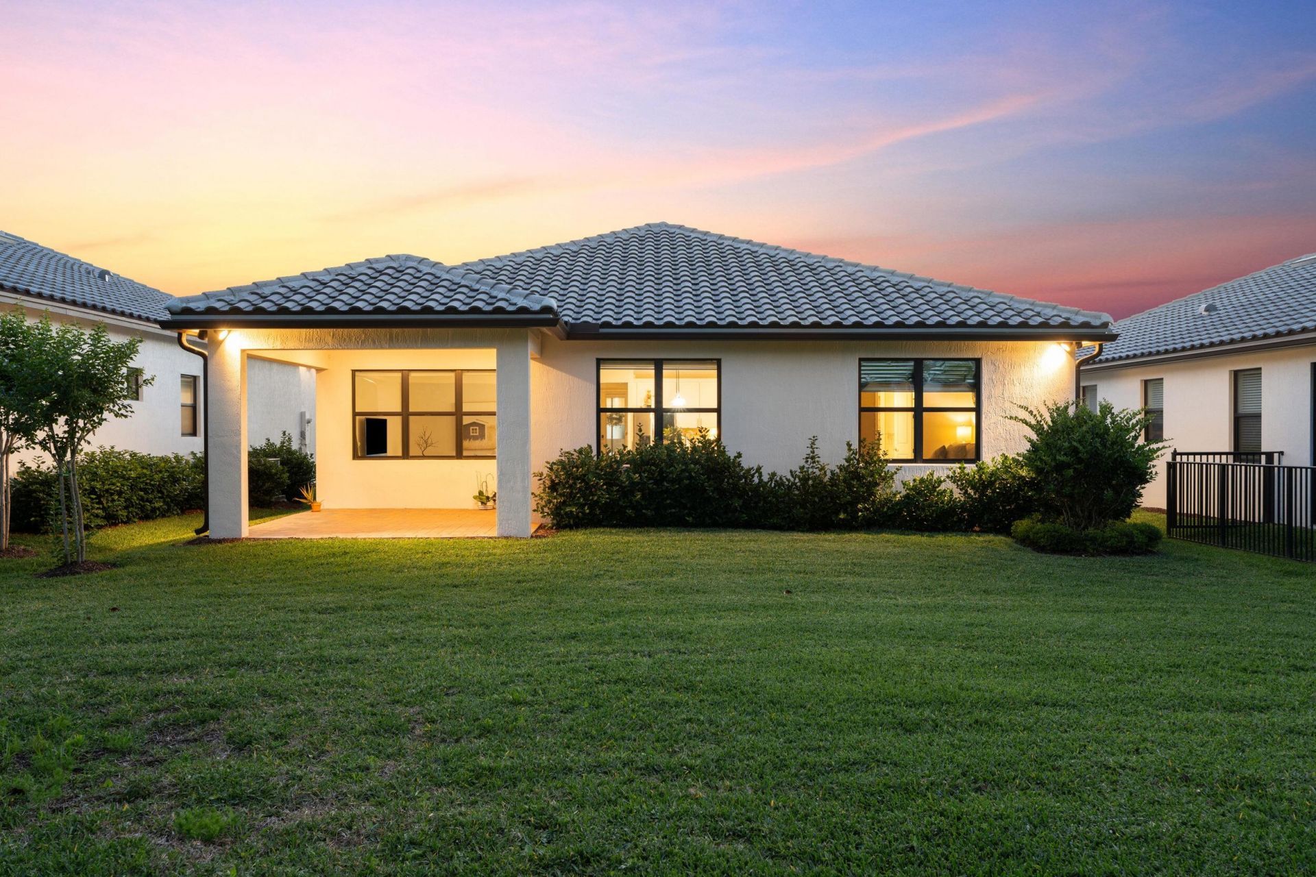 373 SE Filoli Drive, Port Saint Lucie, FL 34984 Photo
