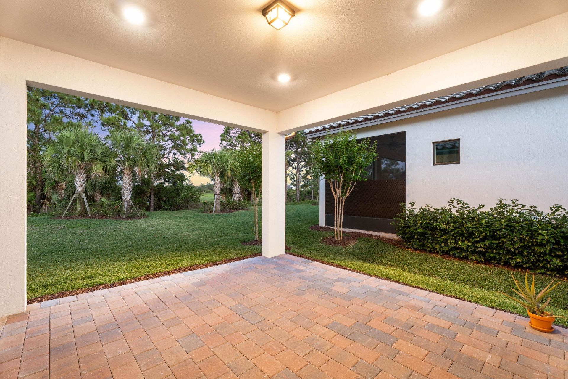 373 SE Filoli Drive, Port Saint Lucie, FL 34984 Photo
