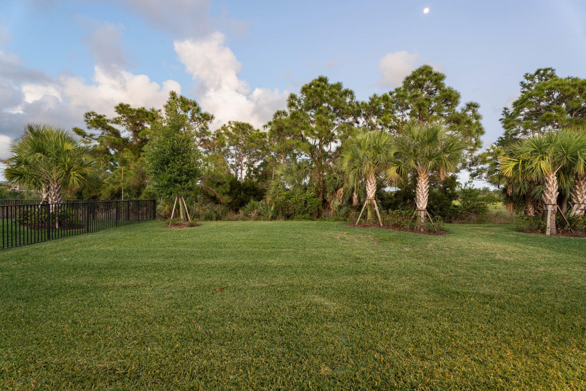 373 SE Filoli Drive, Port Saint Lucie, FL 34984 Photo