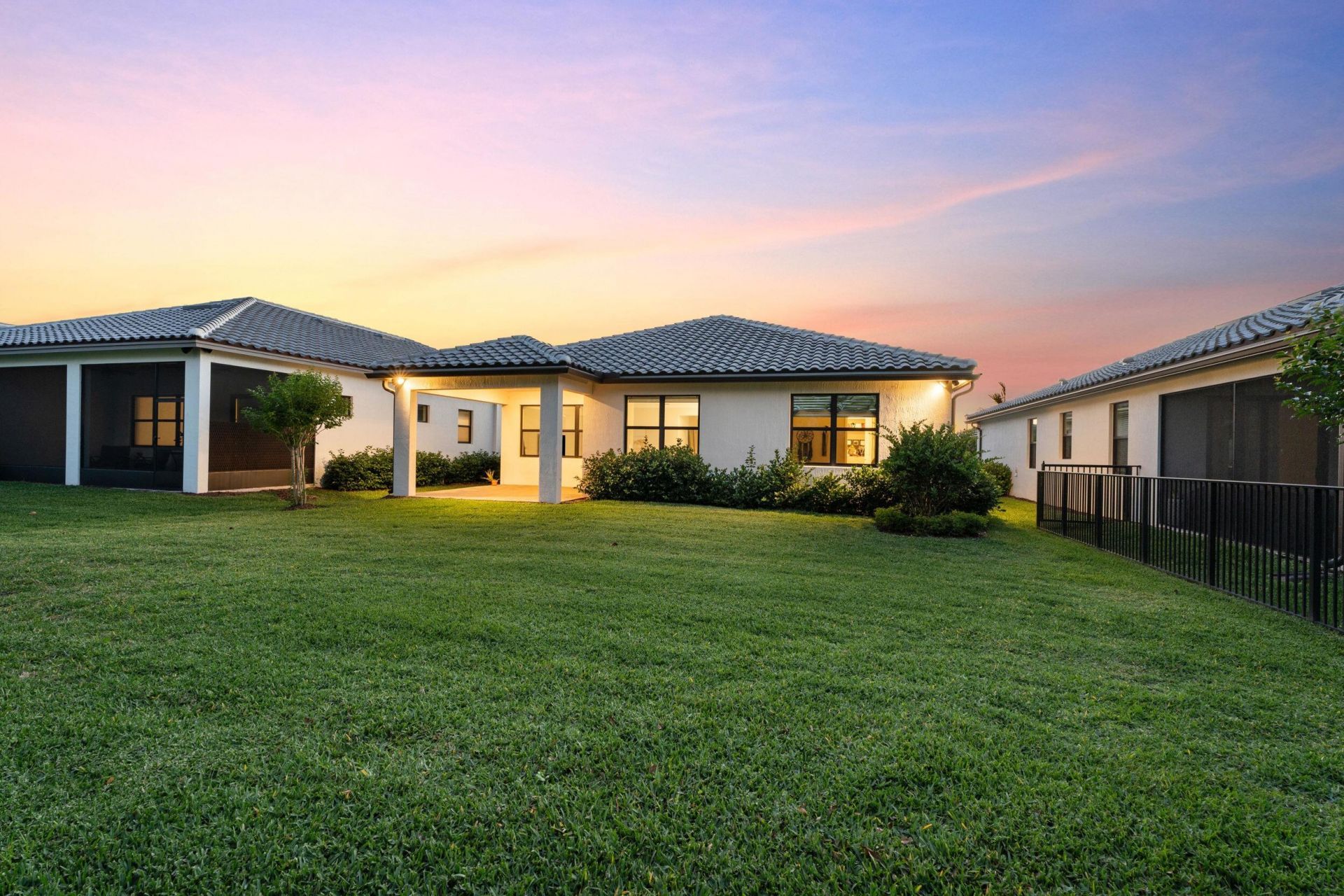 373 SE Filoli Drive, Port Saint Lucie, FL 34984 Photo
