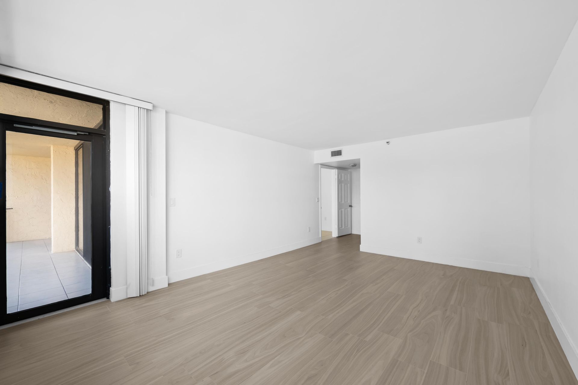 859 Jeffery Street, Unit 312, Boca Raton, FL 33487 Photo