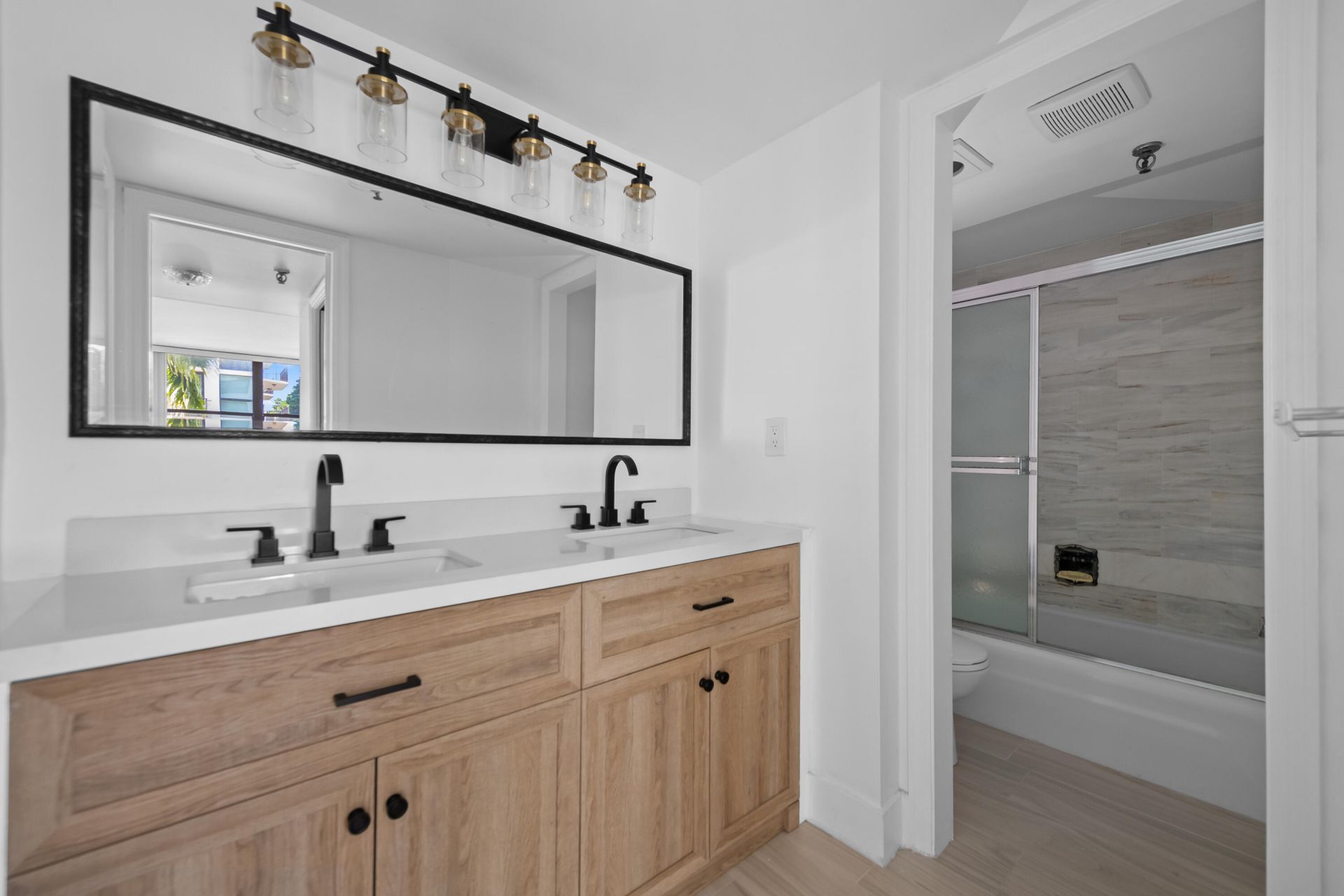 859 Jeffery Street, Unit 312, Boca Raton, FL 33487 Photo