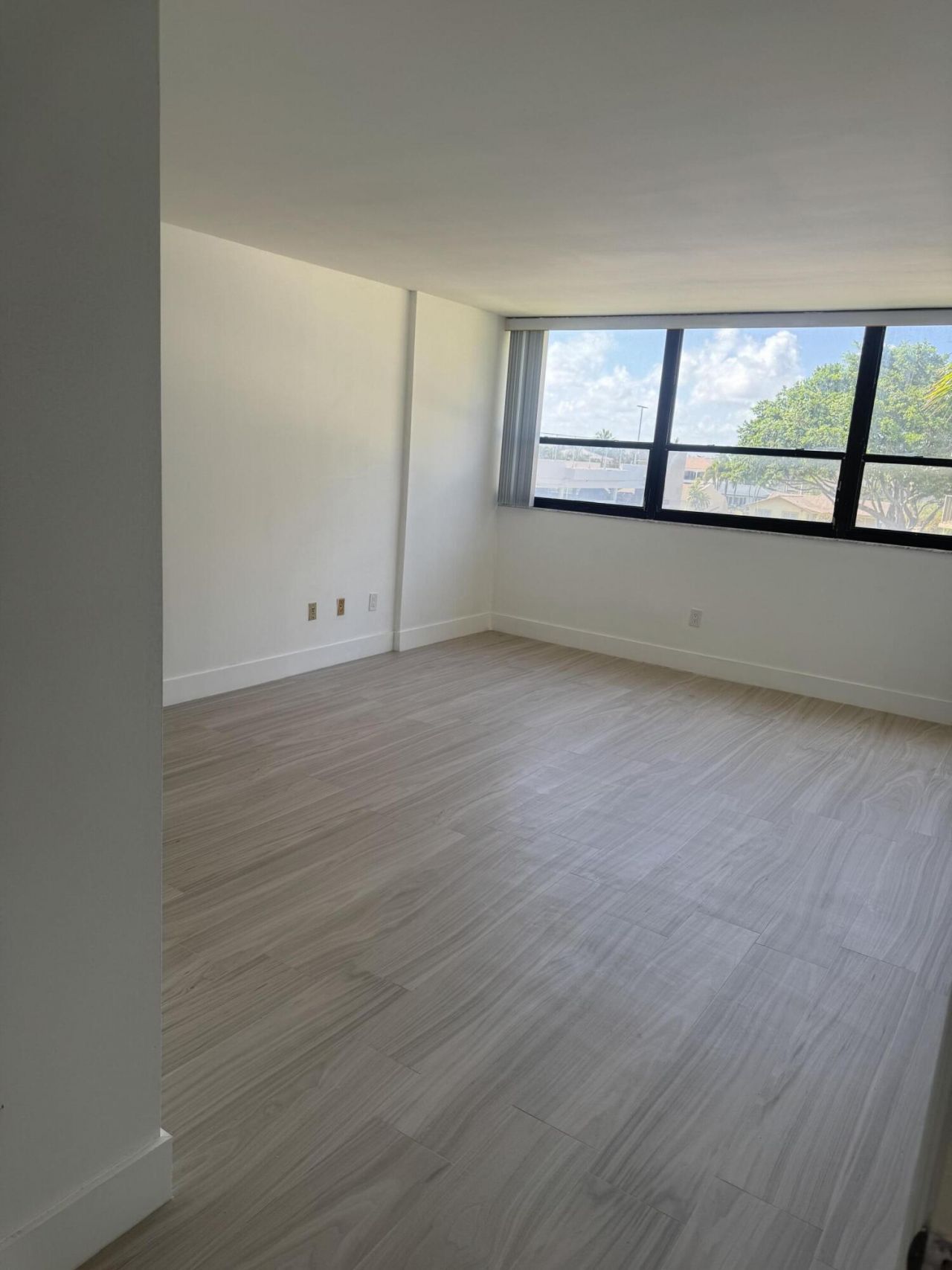 859 Jeffery Street, Unit 312, Boca Raton, FL 33487 Photo
