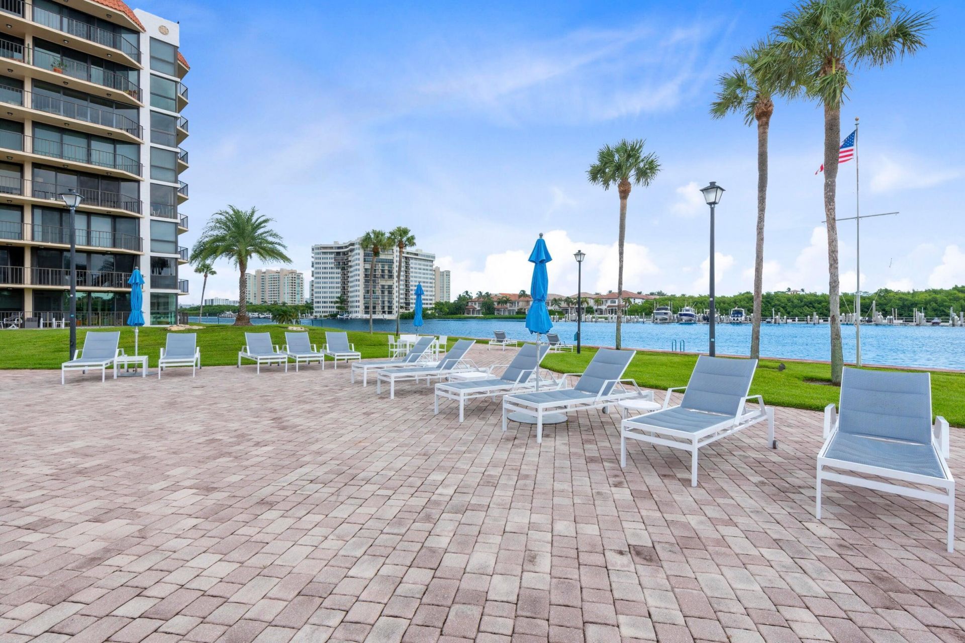 859 Jeffery Street, Unit 312, Boca Raton, FL 33487 Photo