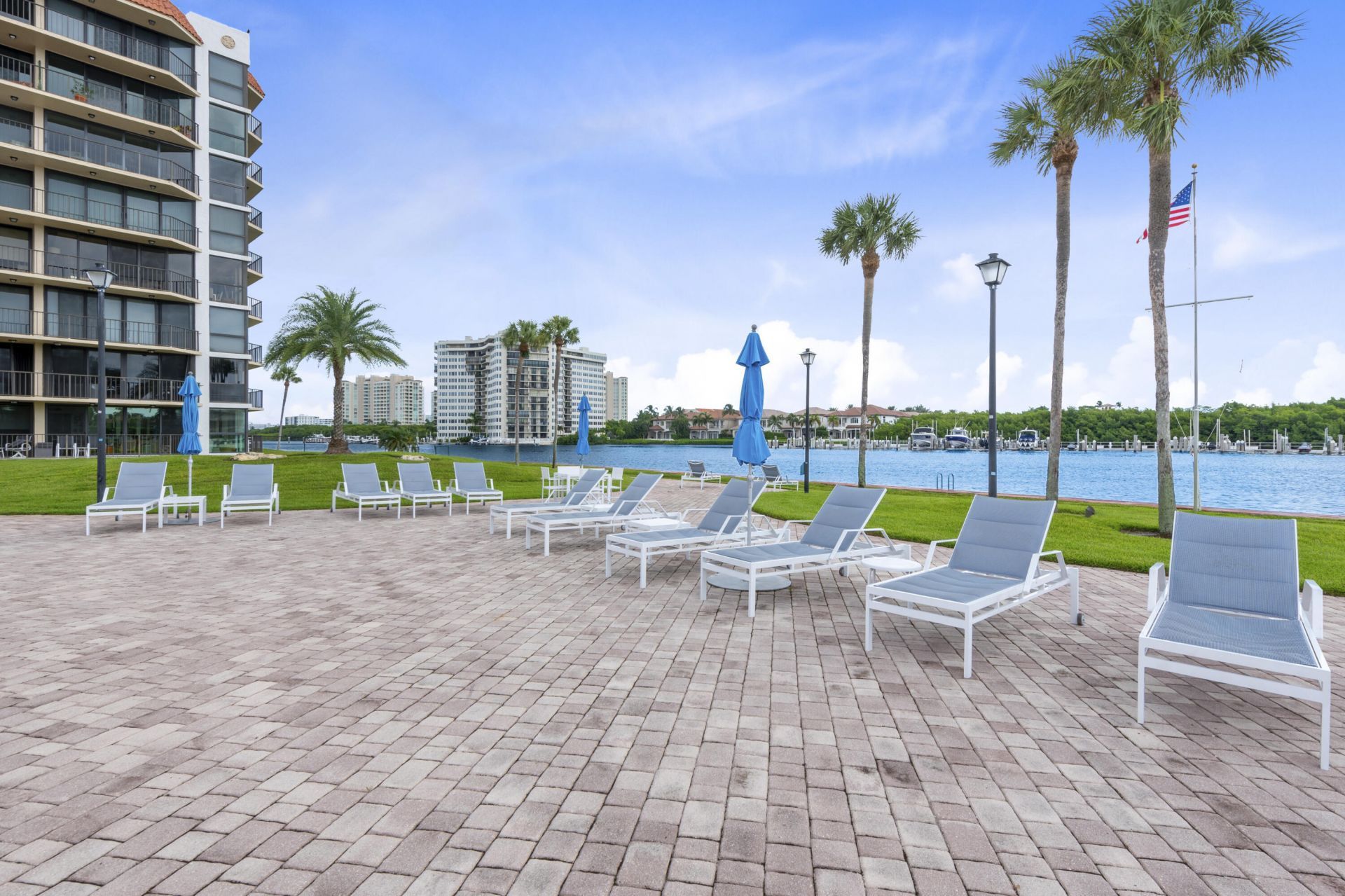 859 Jeffery Street, Unit 312, Boca Raton, FL 33487 Photo