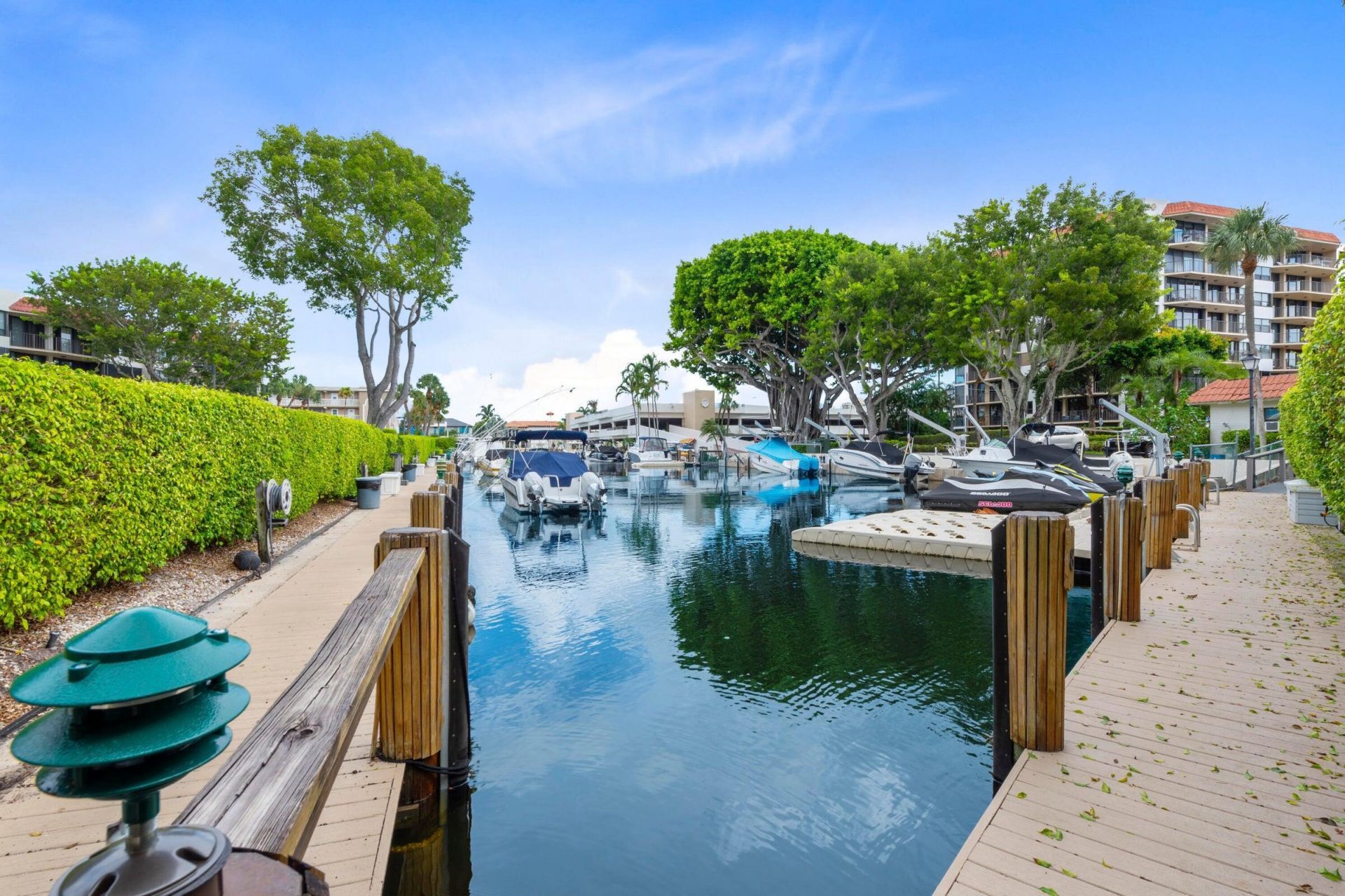 859 Jeffery Street, Unit 312, Boca Raton, FL 33487 Photo