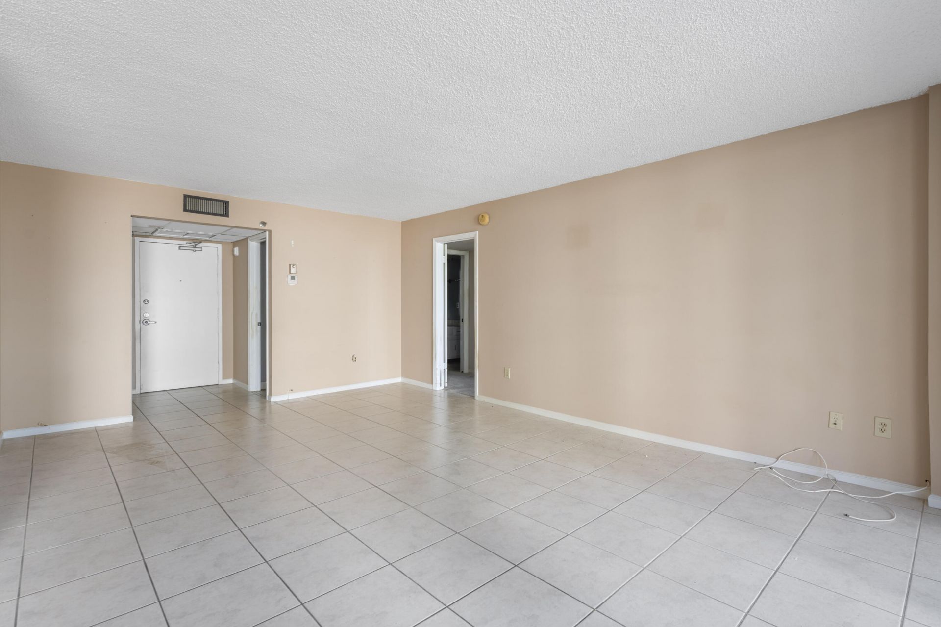 859 Jeffery Street, Unit 312, Boca Raton, FL 33487 Photo