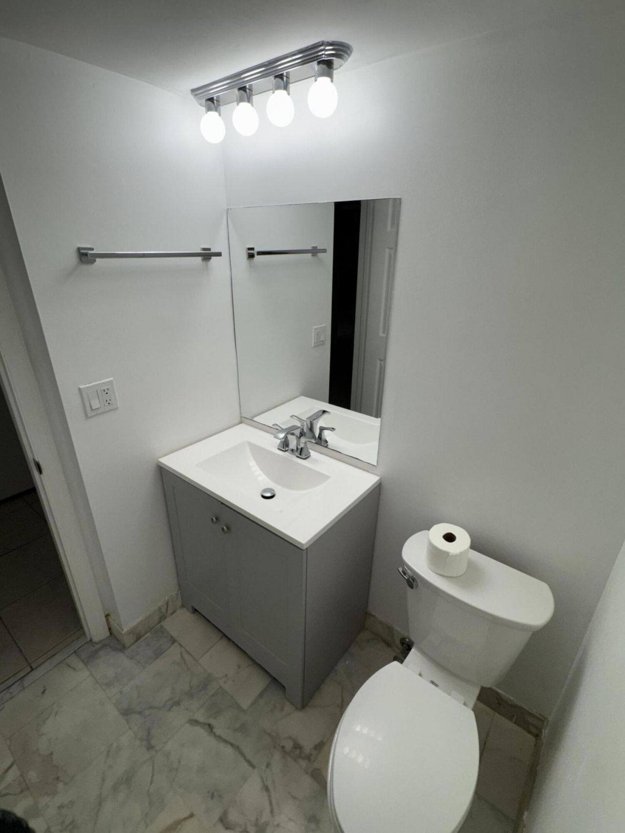 859 Jeffery Street, Unit 312, Boca Raton, FL 33487 Photo