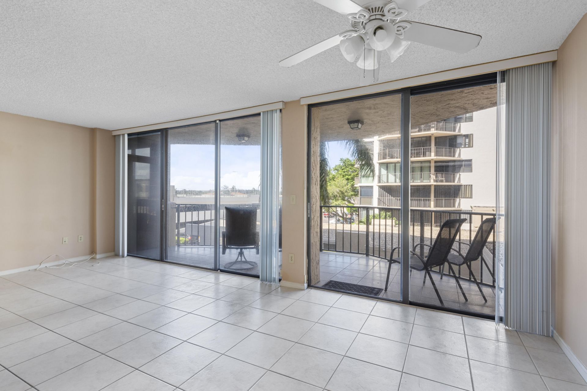 859 Jeffery Street, Unit 312, Boca Raton, FL 33487 Photo