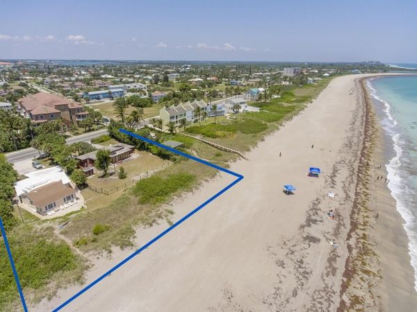 702 S Ocean Drive, Fort Pierce, FL 34949