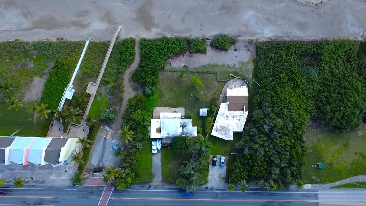 702-708 S Ocean Drive, Hutchinson Island, FL 34949 Photo