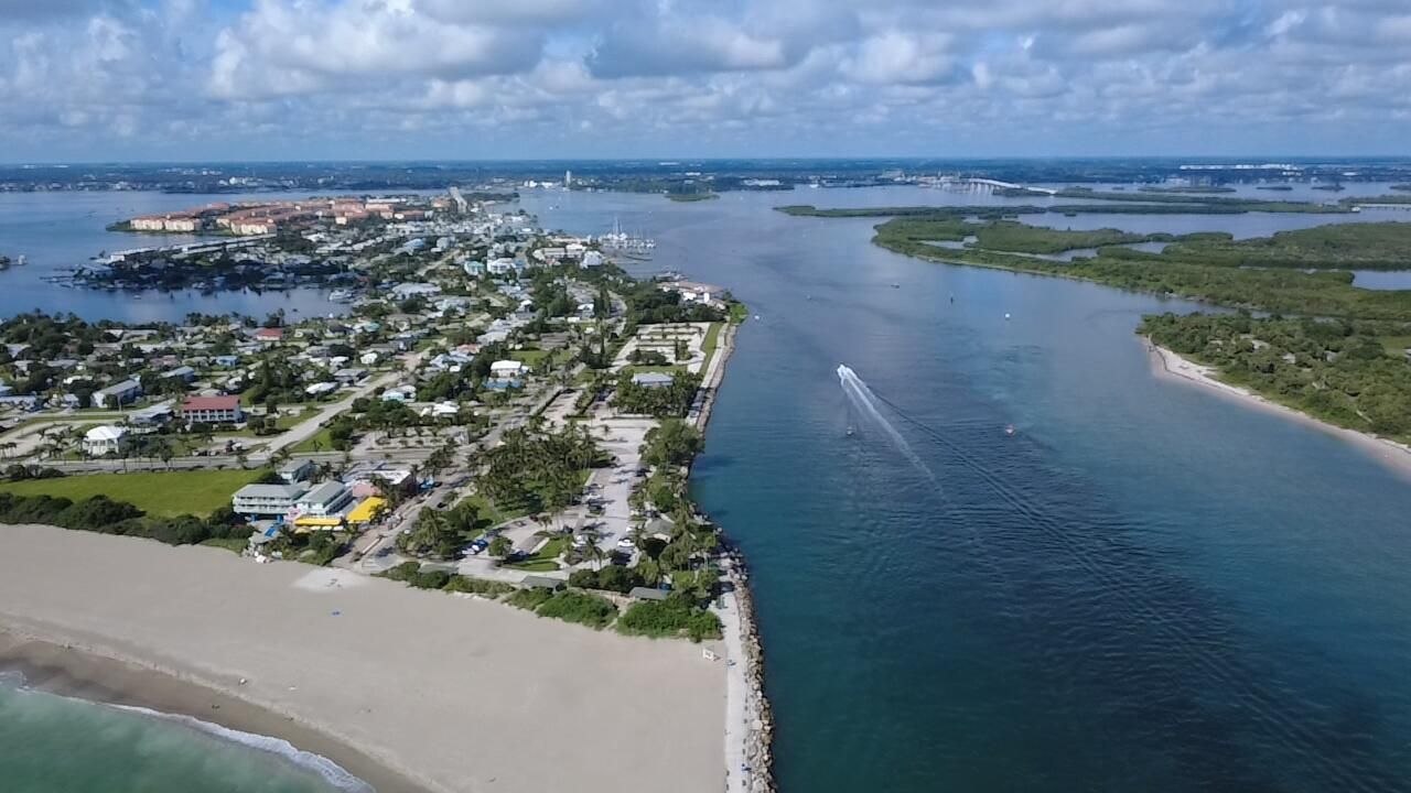 702-708 S Ocean Drive, Hutchinson Island, FL 34949 Photo