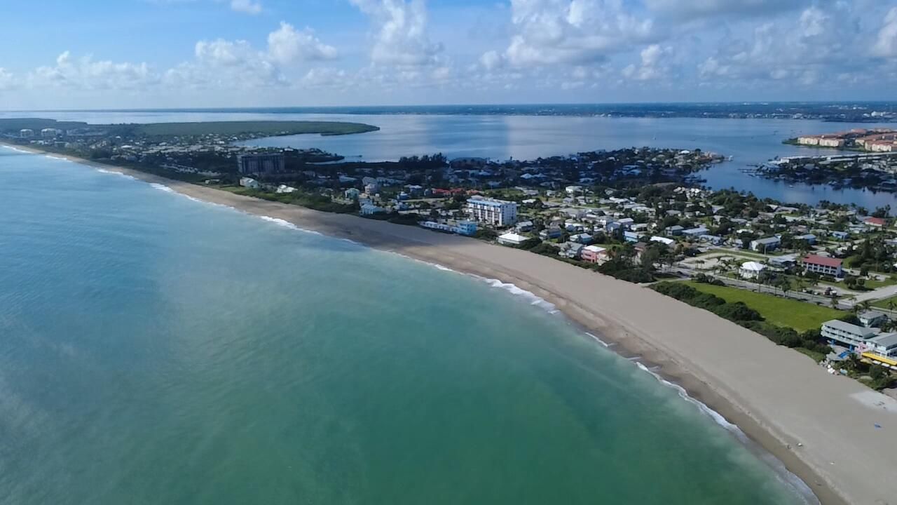 702-708 S Ocean Drive, Hutchinson Island, FL 34949 Photo