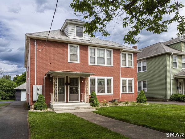 416-418 Fairfield, Hartford, CT 06114