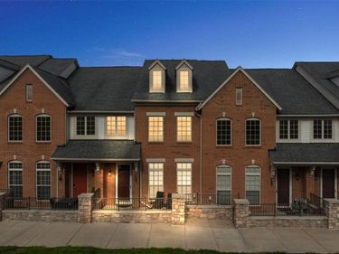 13 N N Squirrel Road, Auburn Hills, MI 48326