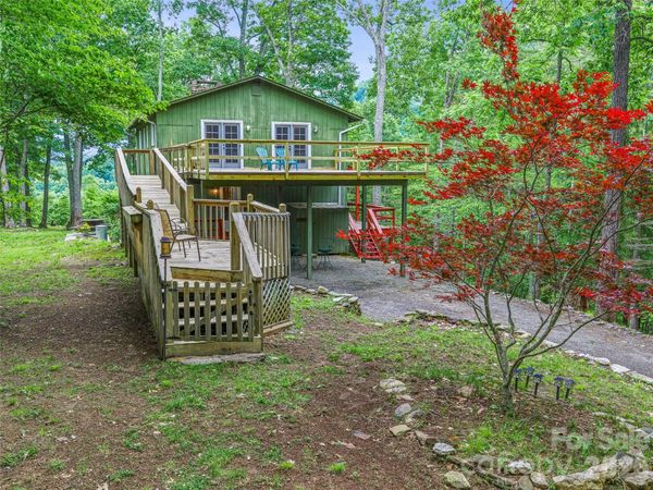 820 Wild Rose Lane , Burnsville, NC 28714