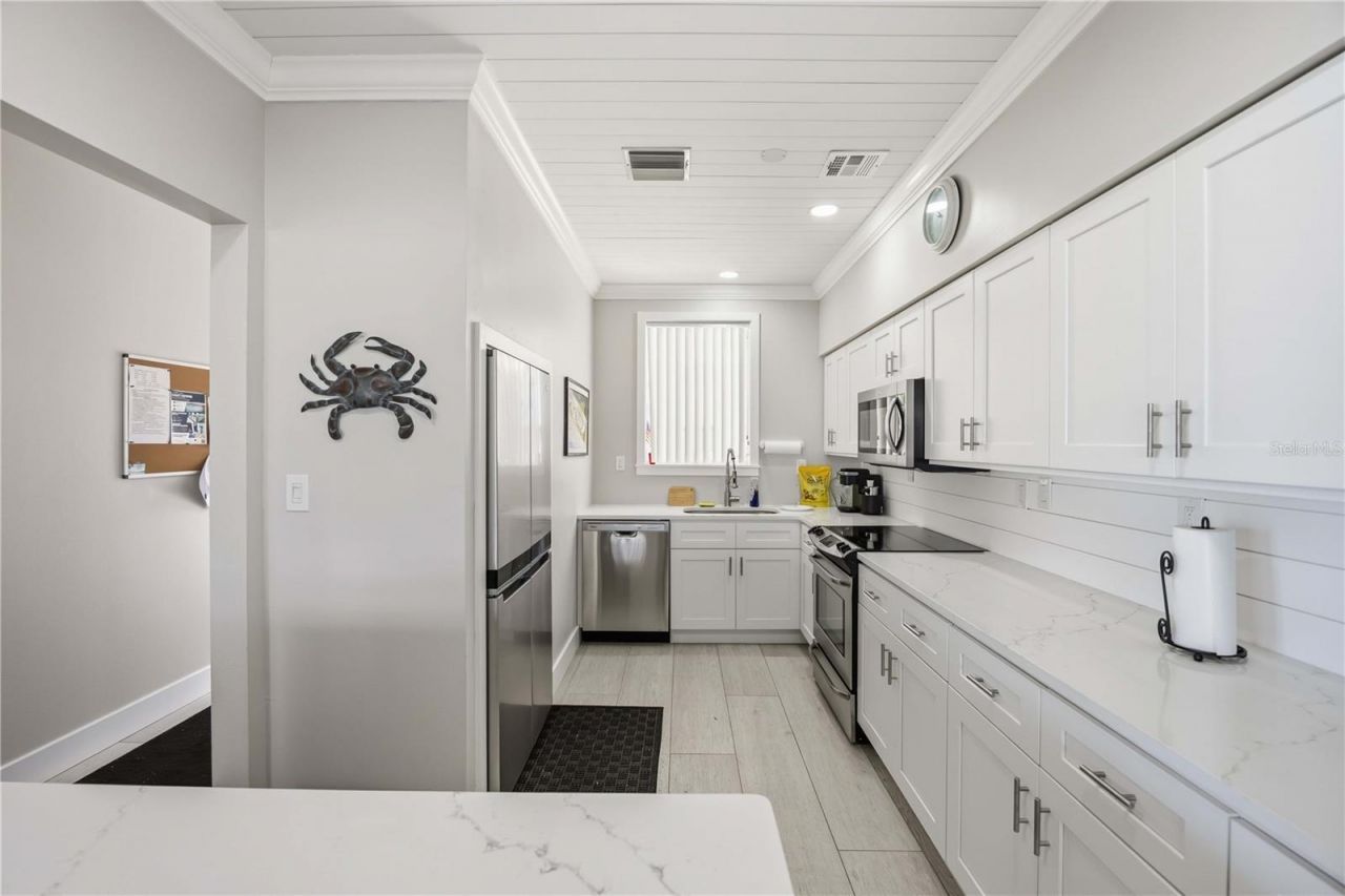 765 John Ringling Boulevard, Unit 5, Sarasota, FL 34236 Photo