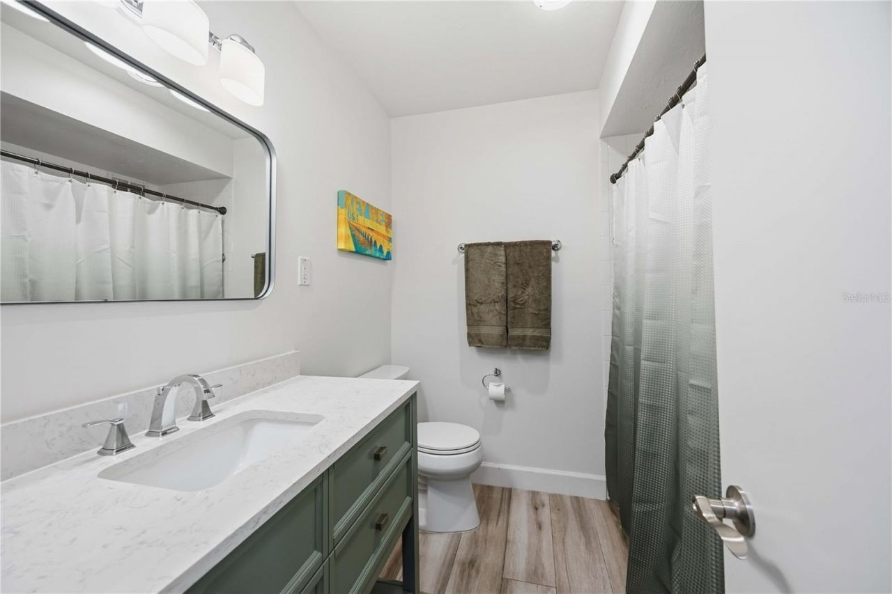 765 John Ringling Boulevard, Unit 5, Sarasota, FL 34236 Photo